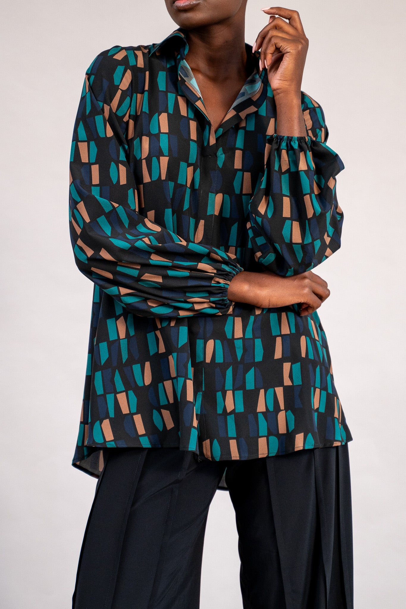 #color_black and teal diversity