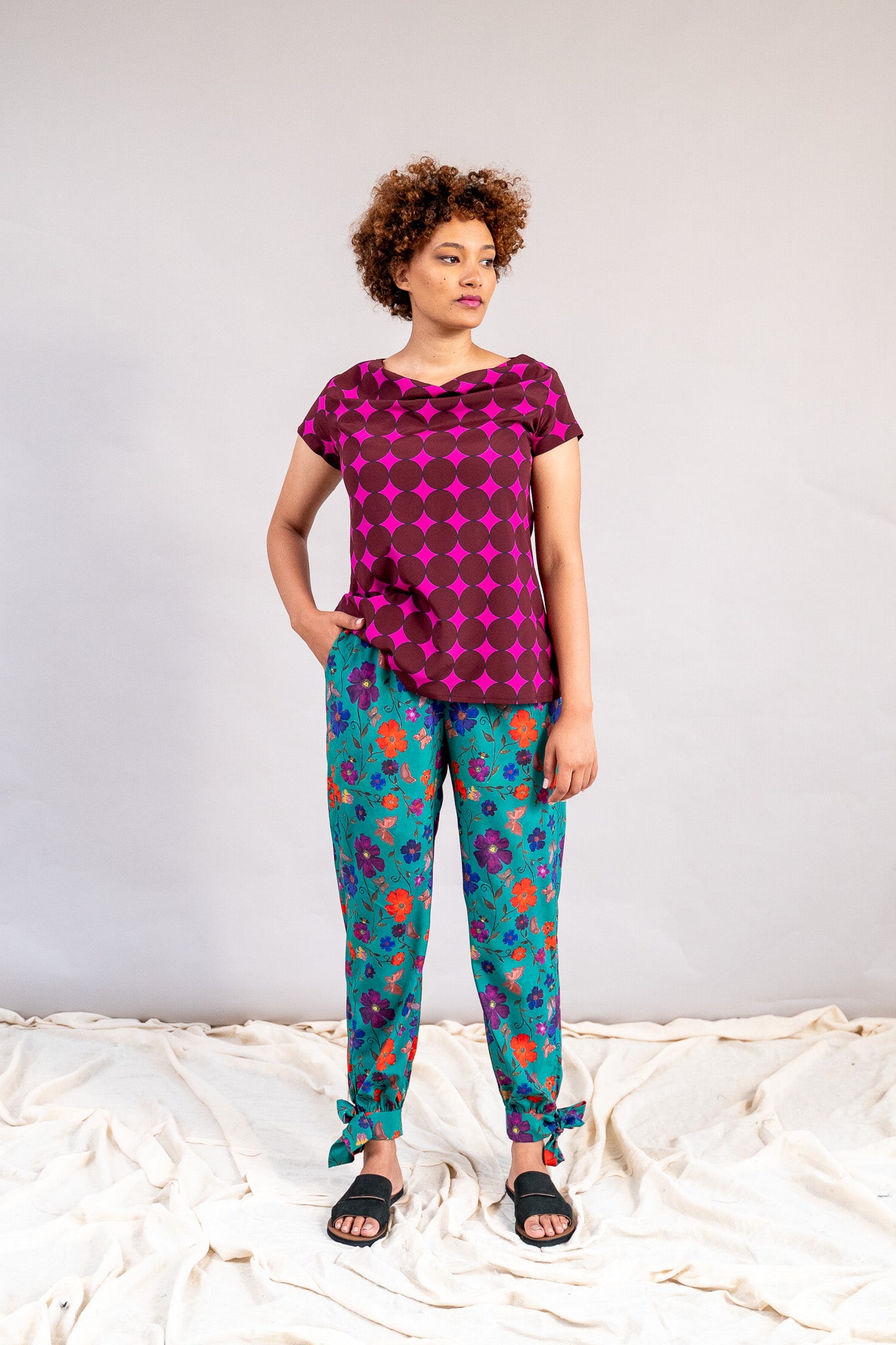 #color_hot pink polka dots