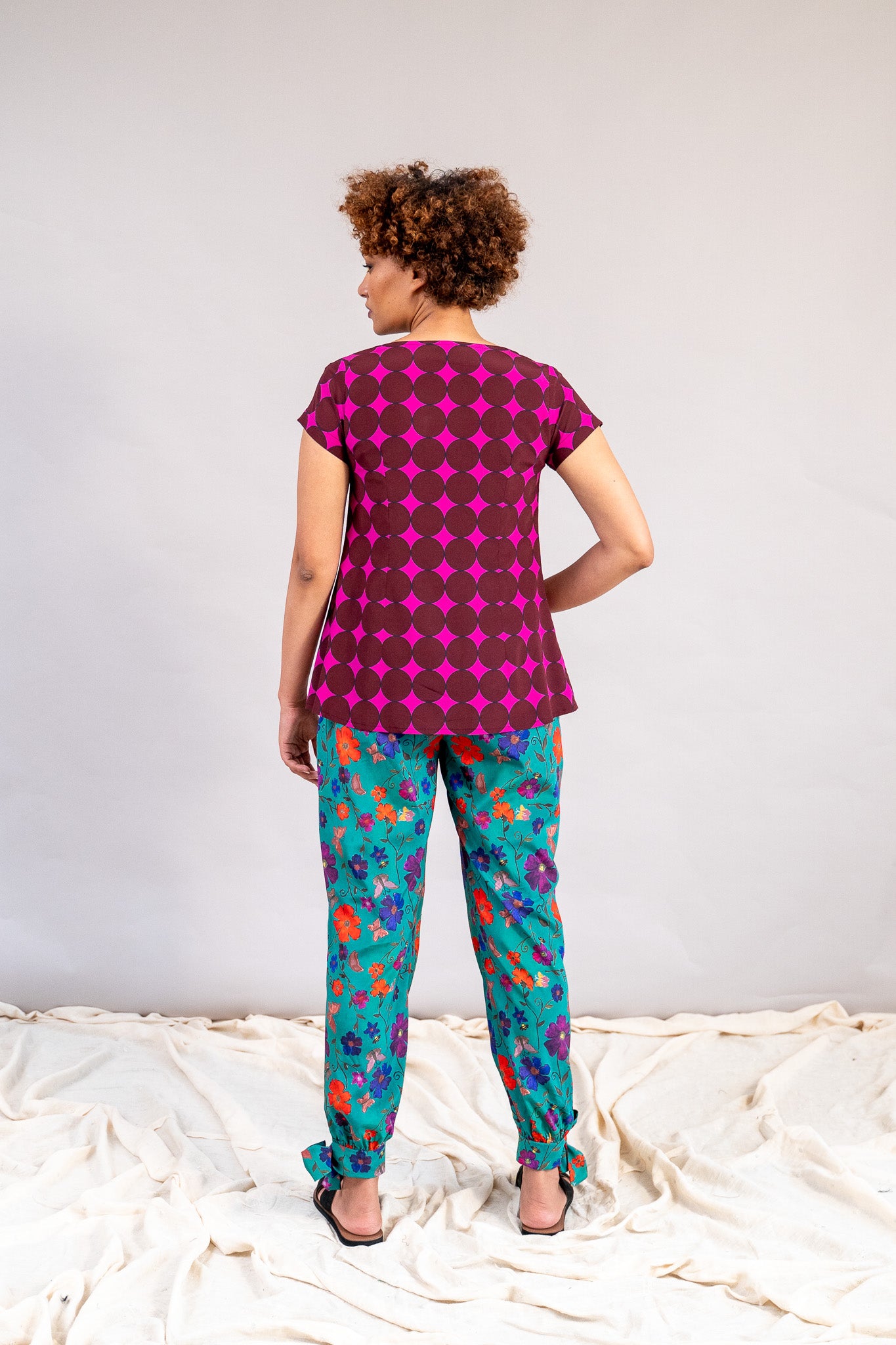 #color_hot pink polka dots