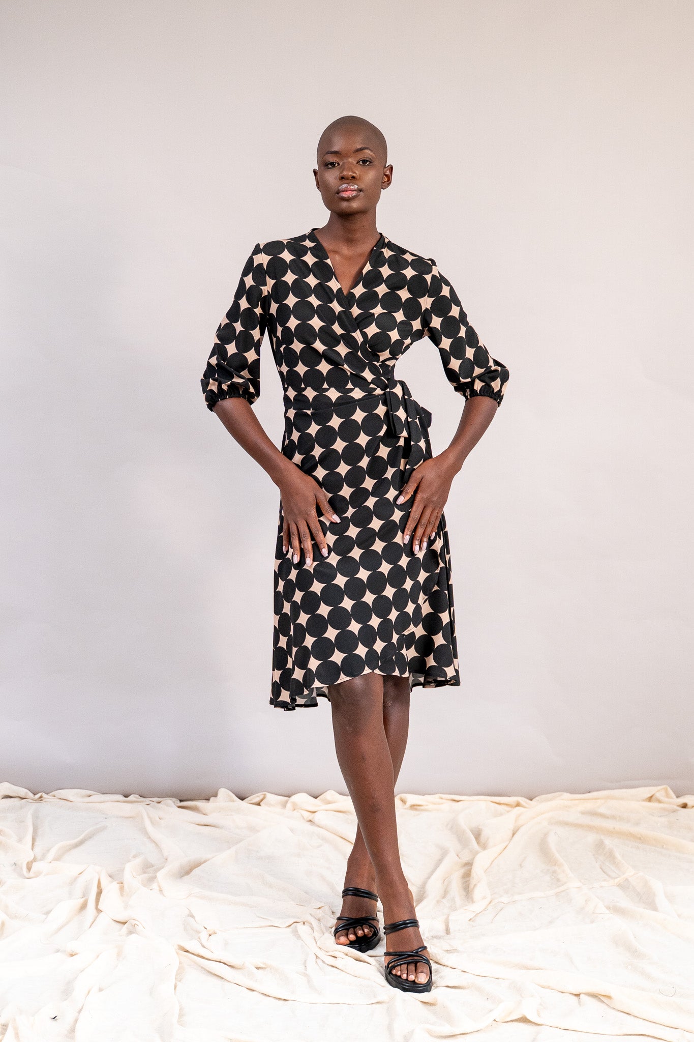 #color_beige polka dots