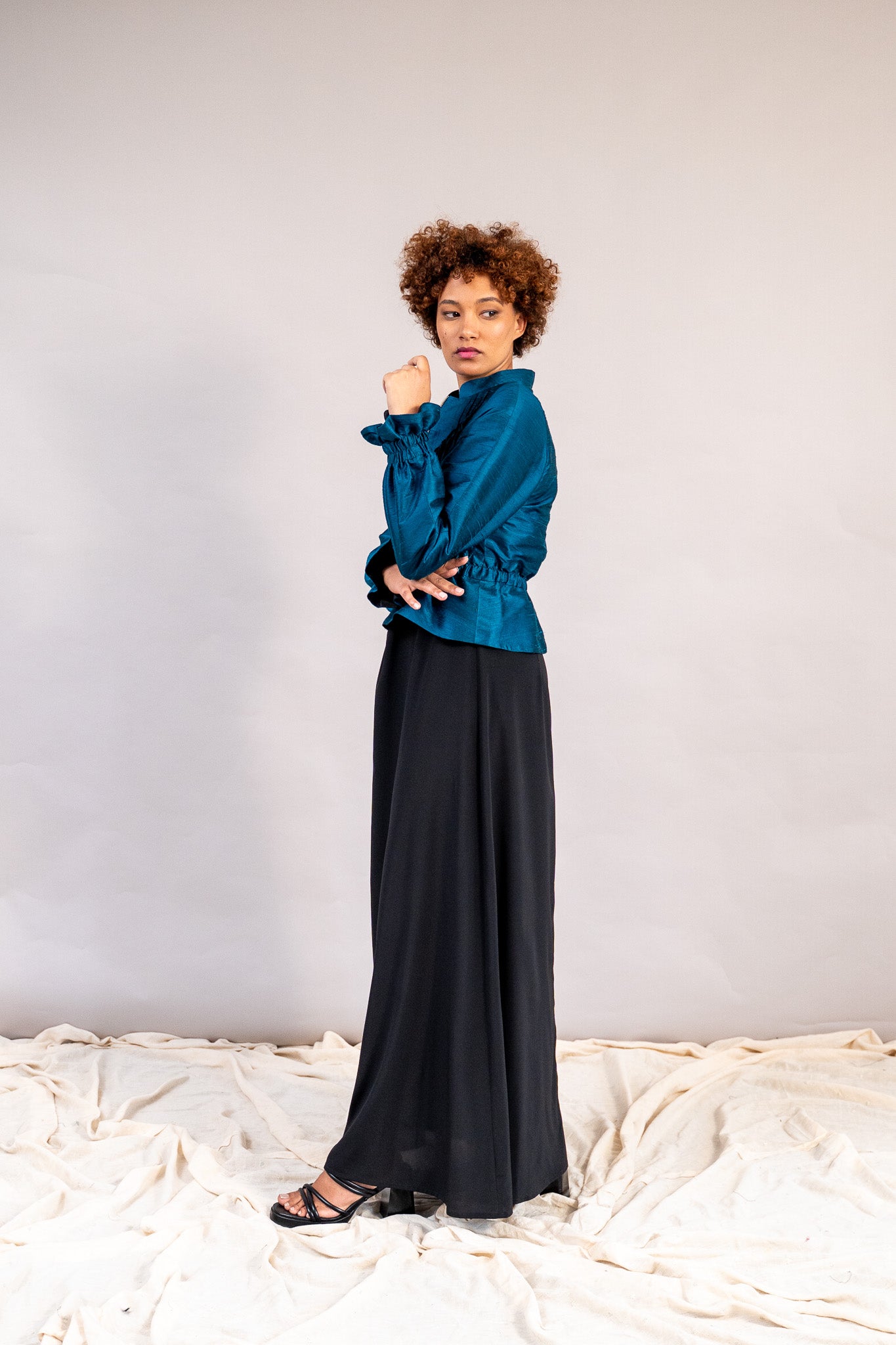 #color_black and teal