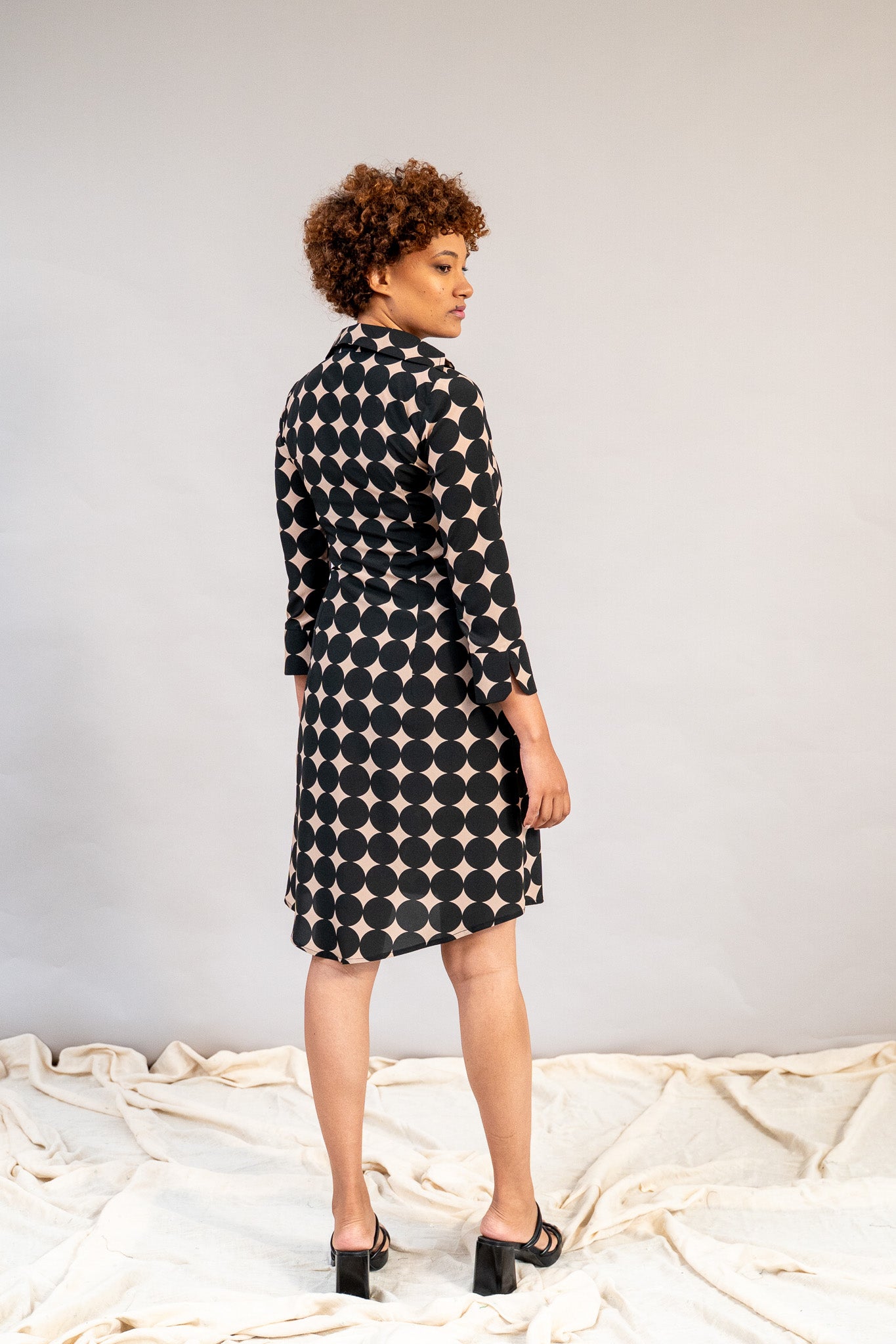 #color_beige polka dots