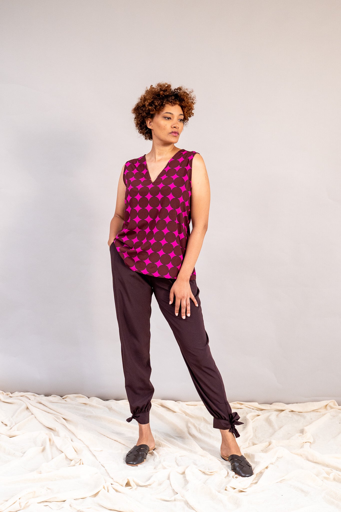 #color_hot pink polka dots