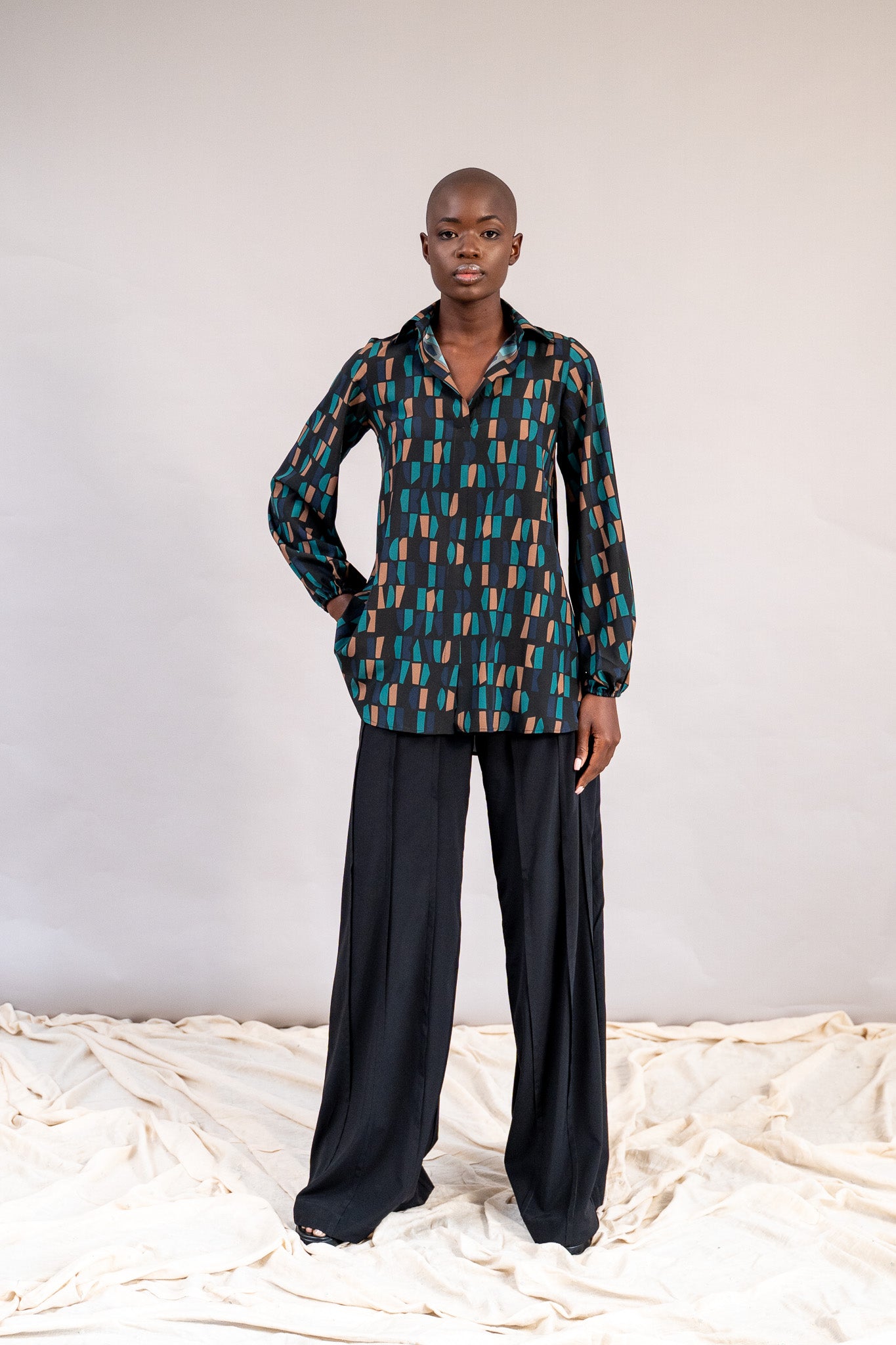 #color_black and teal diversity