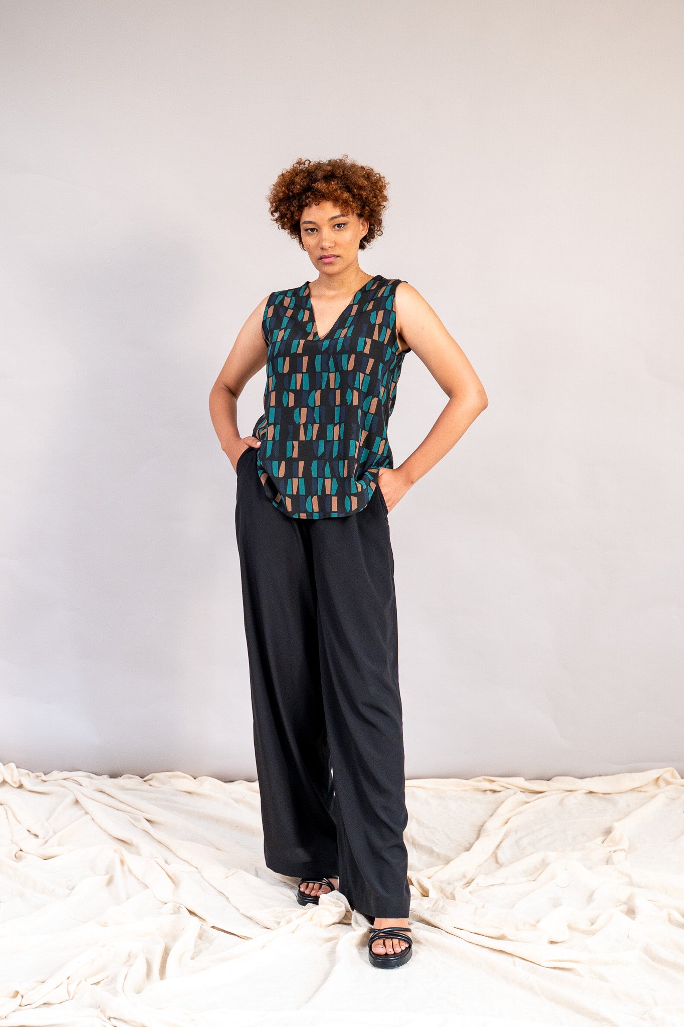#color_black and teal diversity