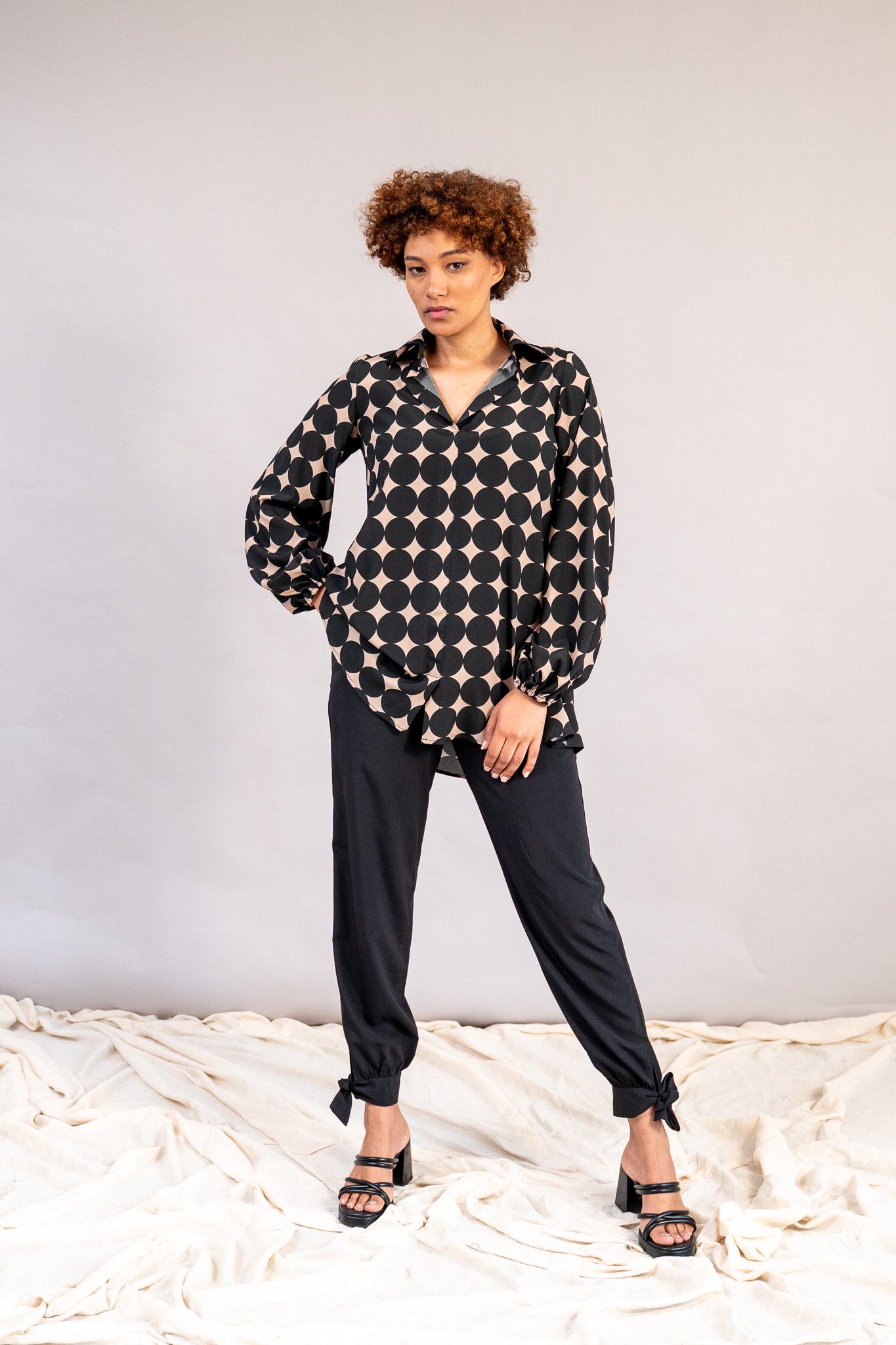 #color_beige polka dots