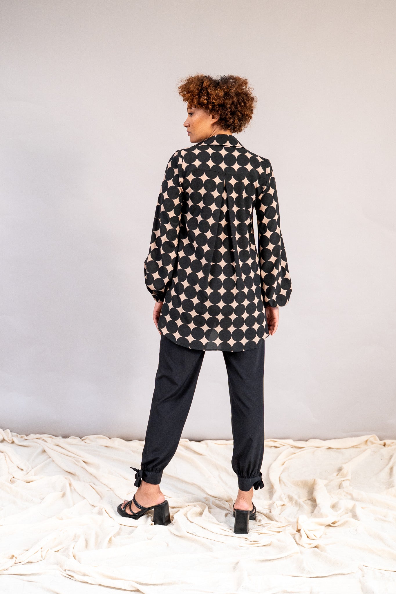 #color_beige polka dots