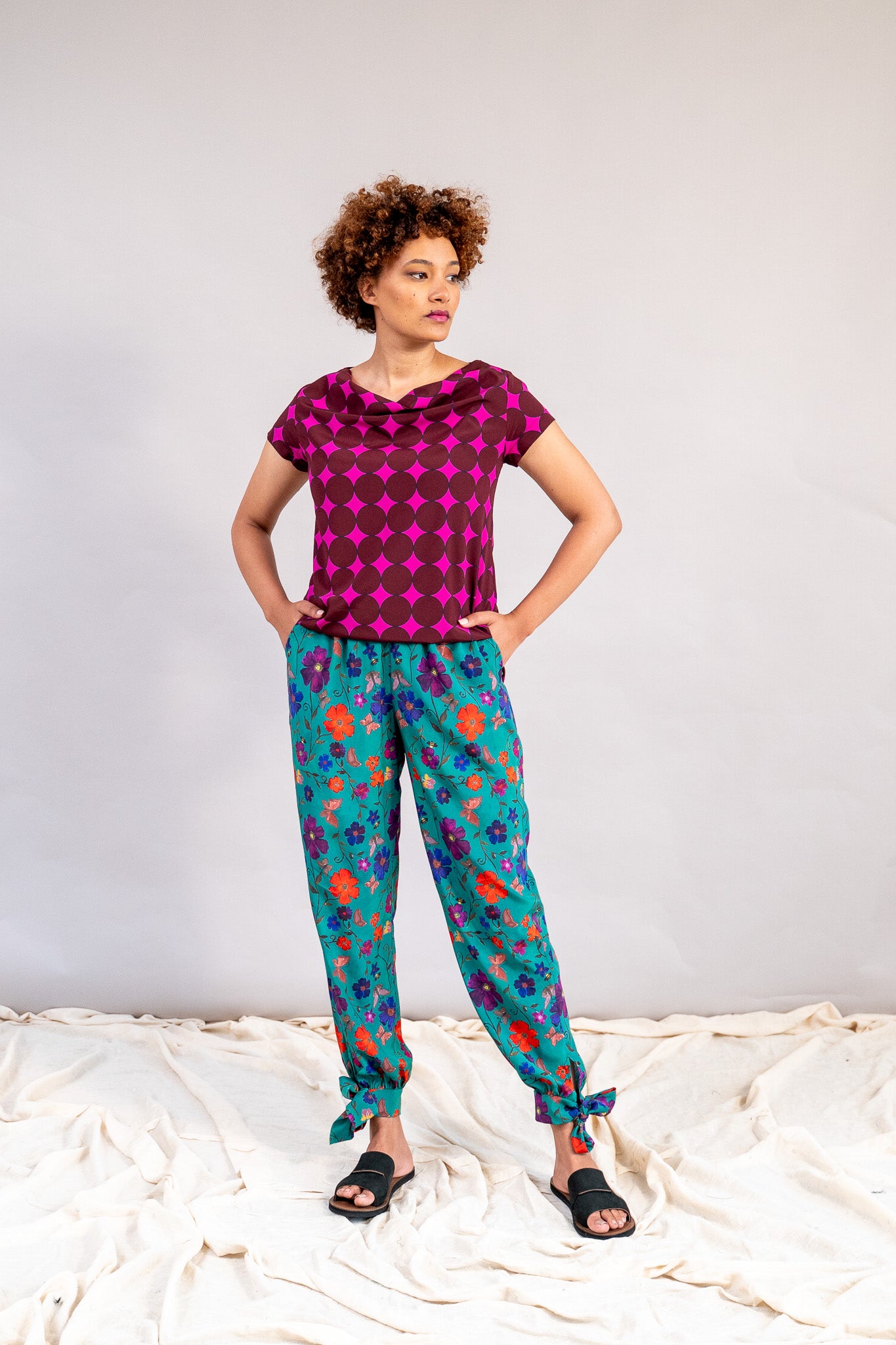 #color_hot pink polka dots