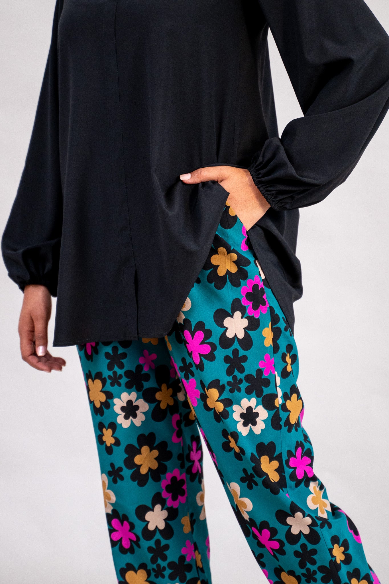 #color_black