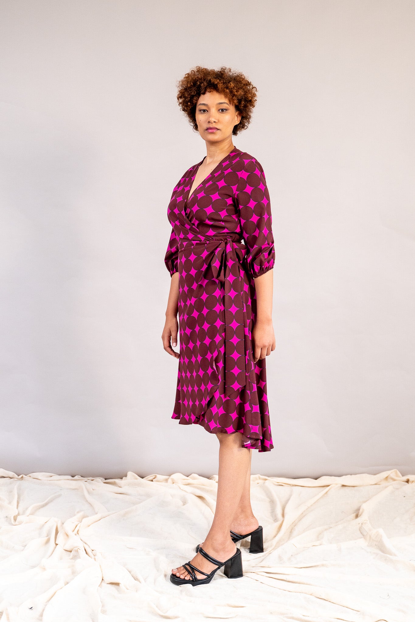 #color_hot pink polka dots