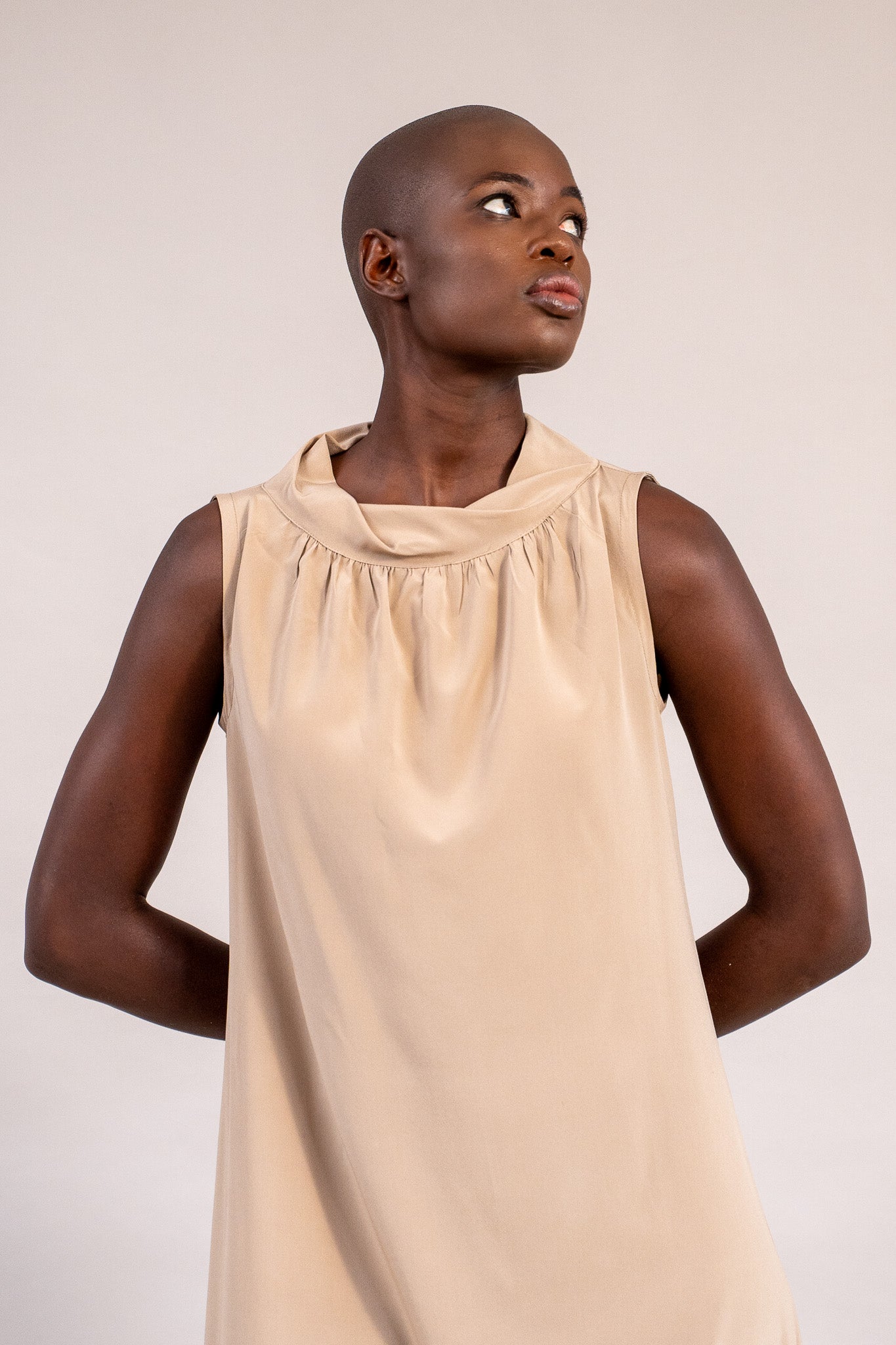 #color_beige
