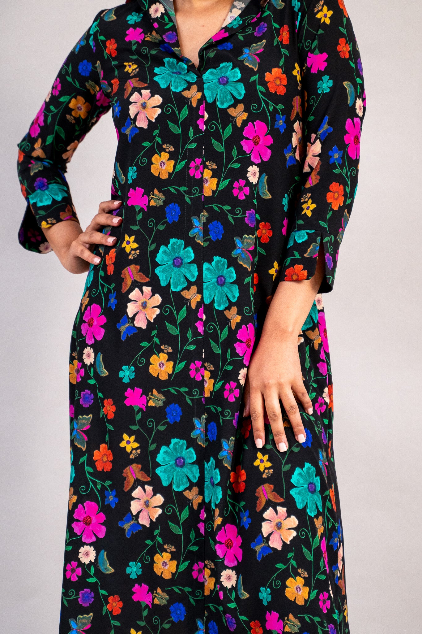 #color_whimsical garden black