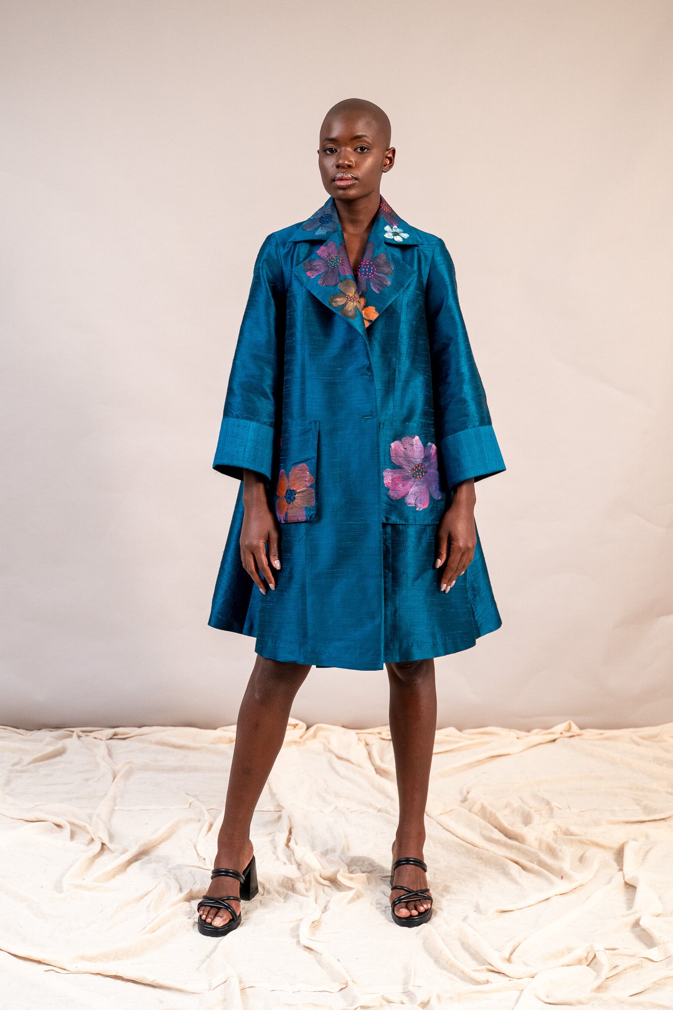 Maren Big Collar Coat in Raw Silk