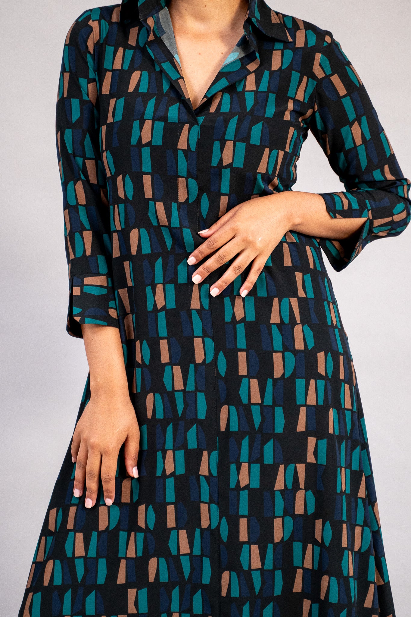 #color_black and teal diversity