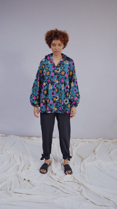 #color_deepa flowers teal with pink